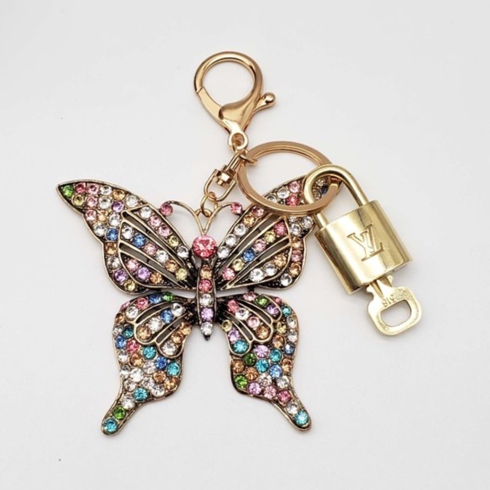 Authentic Louis Vuitton Gold Lock & Key ✨ Bag Charm Unbranded Butterfly Keychain